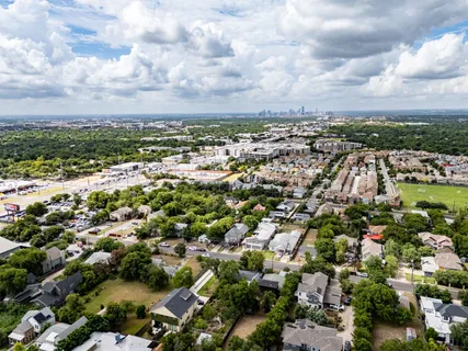 $599,900 | 913 Taulbee Lane, Austin, TX 78757