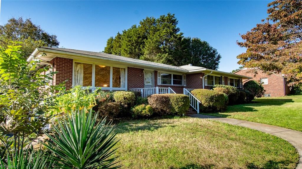 5534 Germanton Road Winston-Salem, NC 27105 - Photo 2 of 23 Gallery Image 2