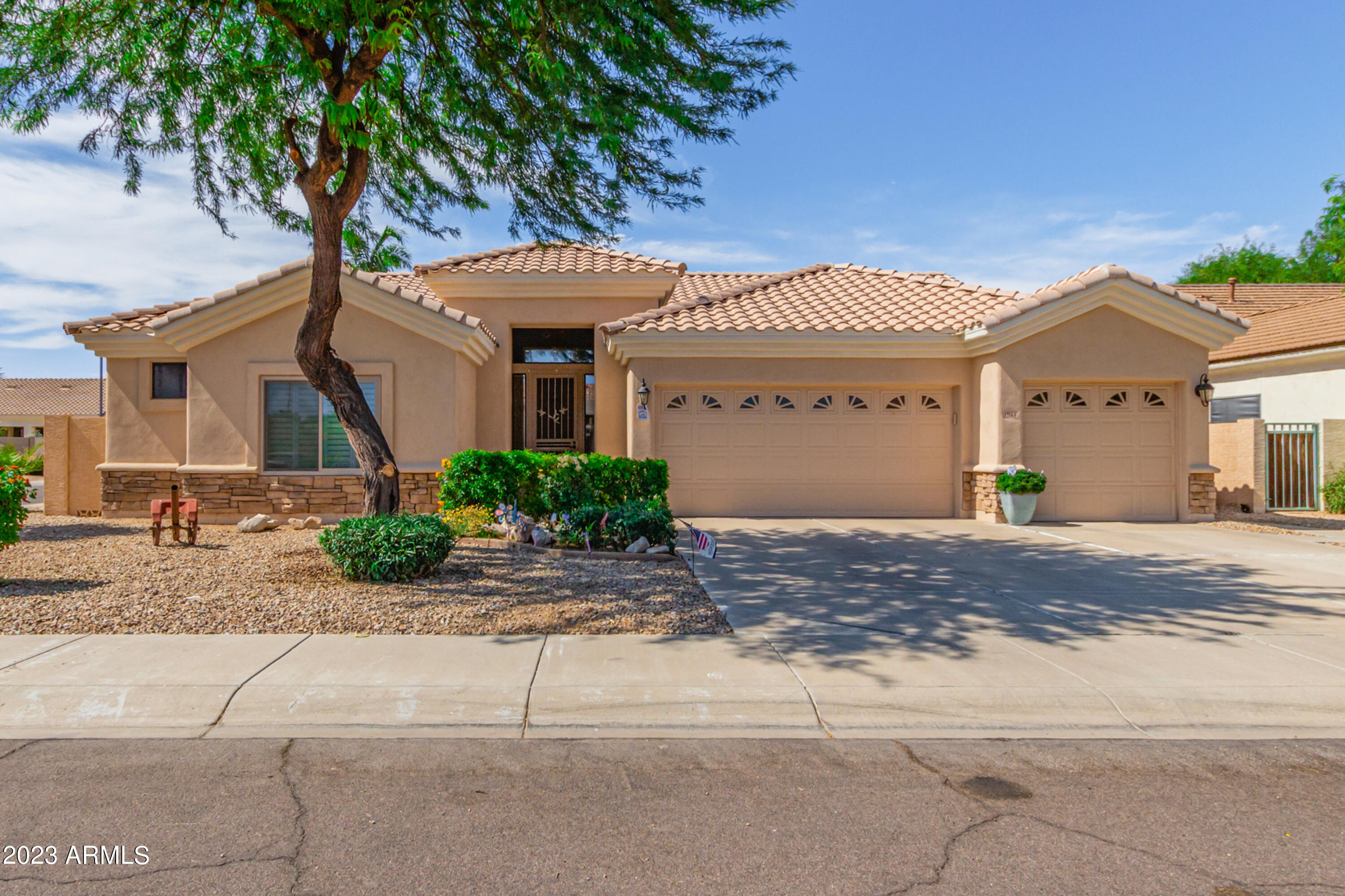 13148 West Granada Road Goodyear, AZ 85395 - Photo 2 of 56 02 - Granada