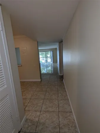 $1,700 | 9800 North Hollybrook Lake Drive, Unit 9303, Pembroke Pines, FL 33025
