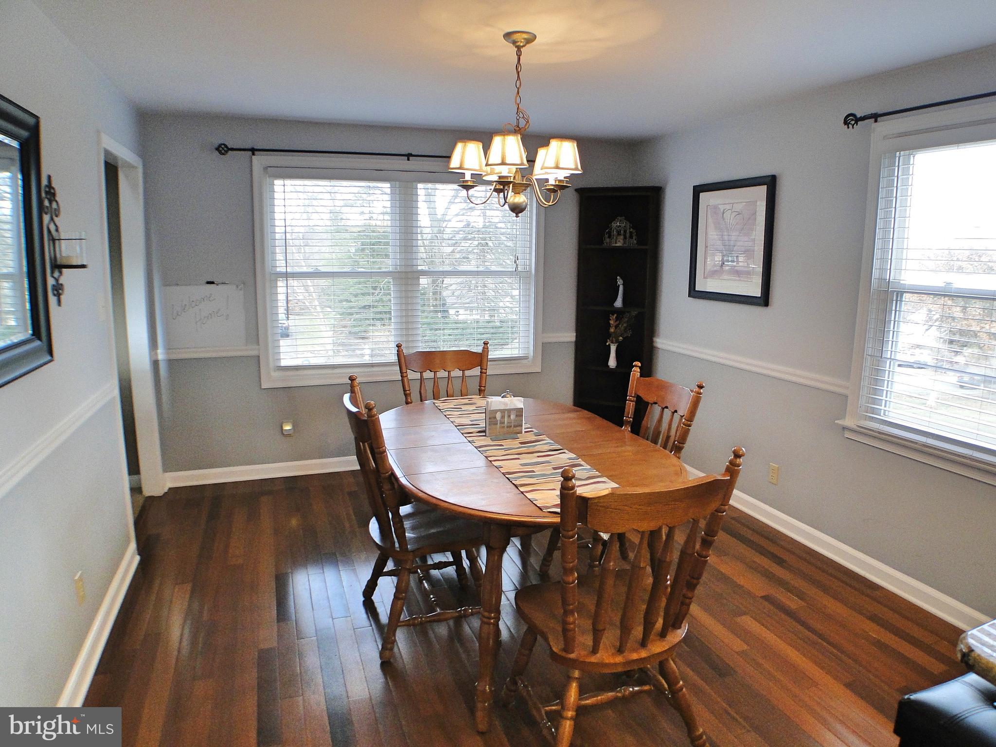 125 Beechwood Road Newtown Square, PA 19073 - Photo 11 of 34 125 Beechwood Rd, Newtown Square PA 19073 DiningRM