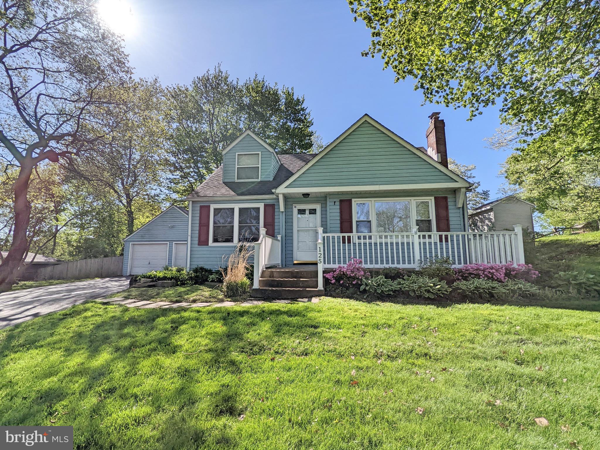 125 Beechwood Road Newtown Square, PA 19073 - Photo 2 of 34 125 Beechwood Rd, Newtown Square PA 19073