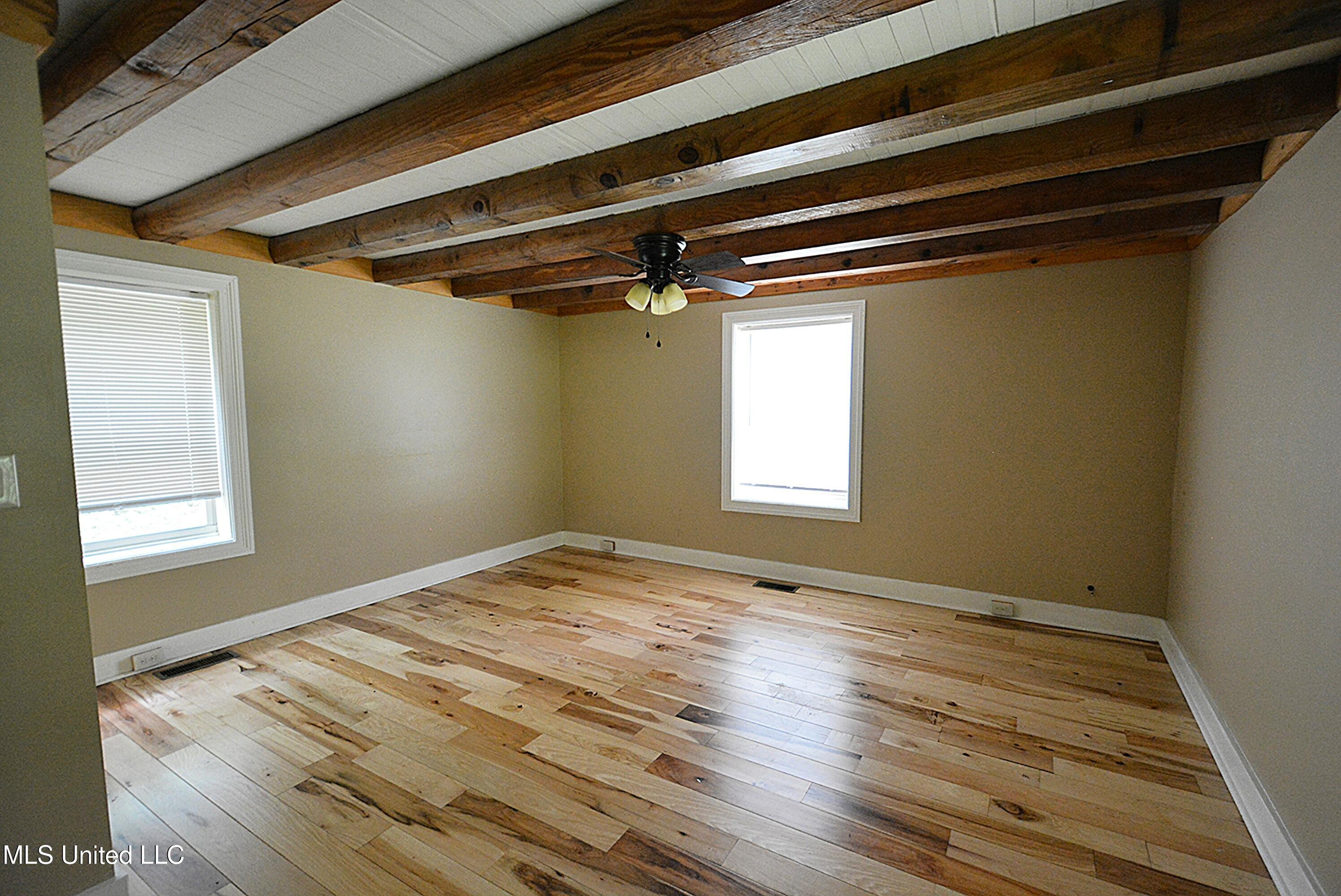 3490 Sherrod Road Nesbit, MS 38651 - Photo 17 of 29 Primary bedroom