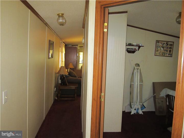 C-1 Country Club Road Elmer, NJ 08318 - Photo 13 of 16 Hallway