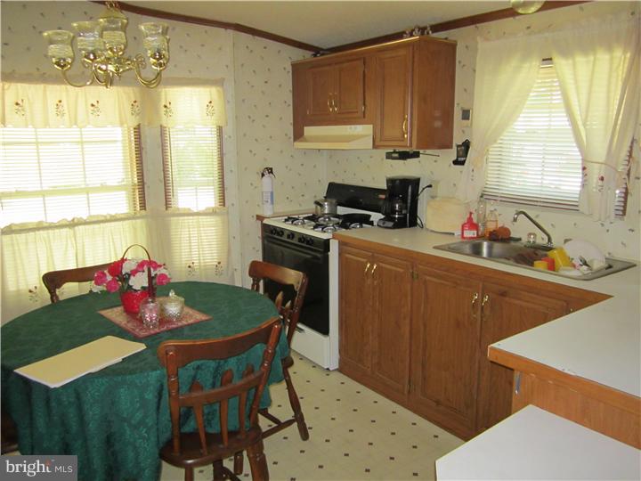 C-1 Country Club Road Elmer, NJ 08318 - Photo 9 of 16 Kitchen