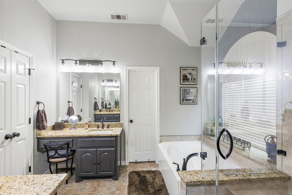 10802 St Annes Drive Rowlett, TX 75089 - Photo 25 of 40