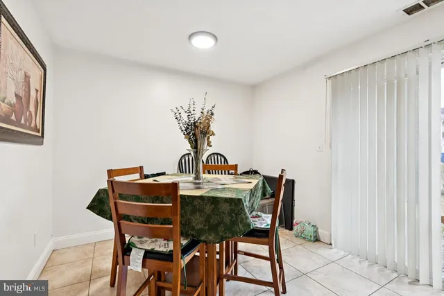 $249,000 | 18 East 4th Street, Burlington, NJ 08016