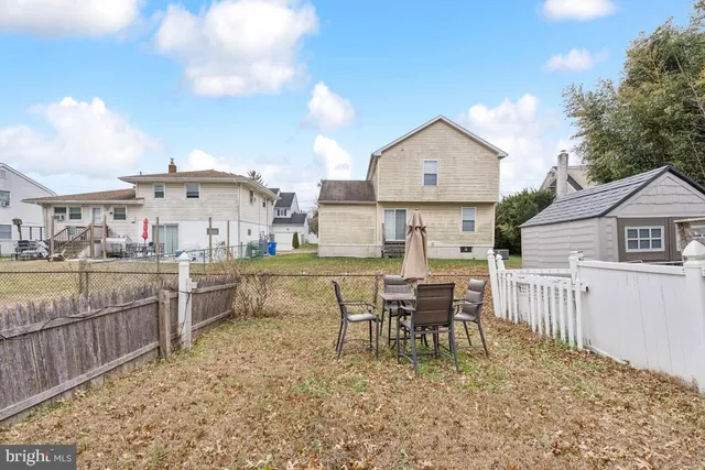 $249,000 | 18 East 4th Street, Burlington, NJ 08016