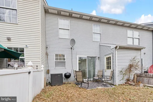 $249,000 | 18 East 4th Street, Burlington, NJ 08016