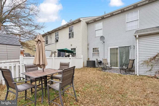 $249,000 | 18 East 4th Street, Burlington, NJ 08016