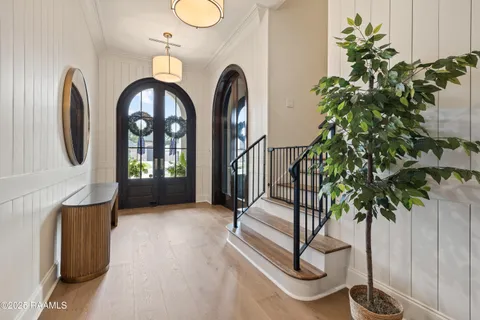 $1,125,000 | 107 Pondside Drive, Lafayette, LA 70503
