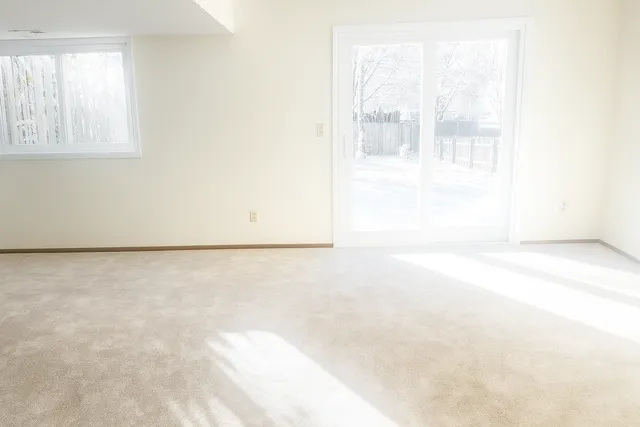 $2,600 | 9 Heights Road Northeast, St. Michael, MN 55376