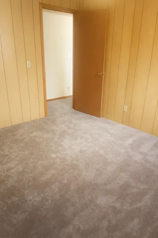 $2,600 | 9 Heights Road Northeast, St. Michael, MN 55376