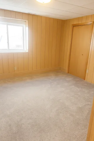 $2,600 | 9 Heights Road Northeast, St. Michael, MN 55376