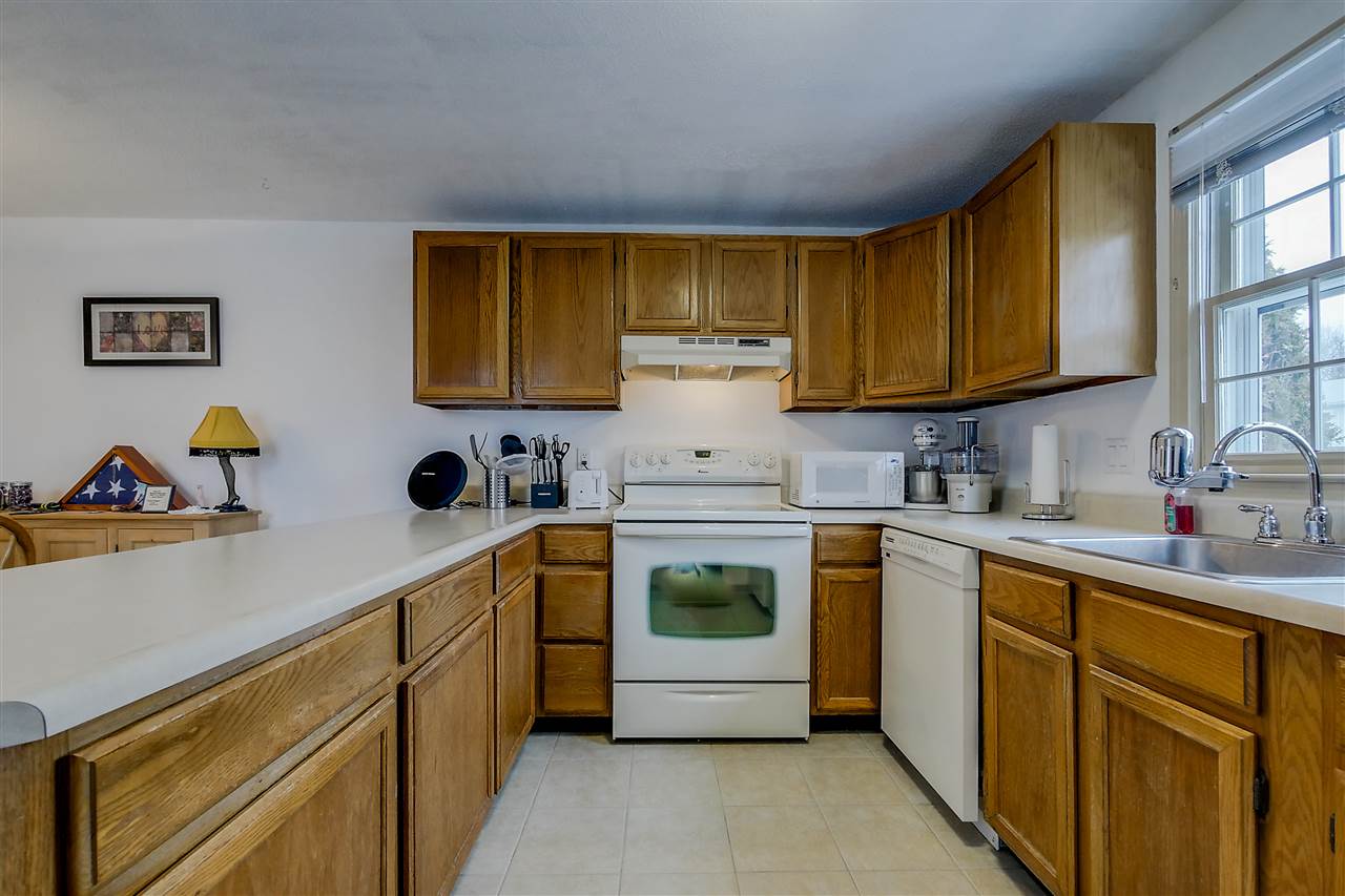 7 Springfield Estates, Unit 7 Rochester, NH 03867 - Photo 7 of 23