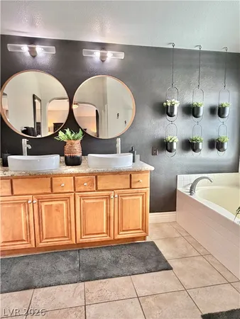 $3,495 | 399 Center Green Drive, Las Vegas, NV 89148