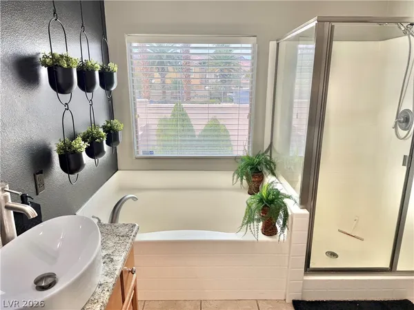 $3,495 | 399 Center Green Drive, Las Vegas, NV 89148