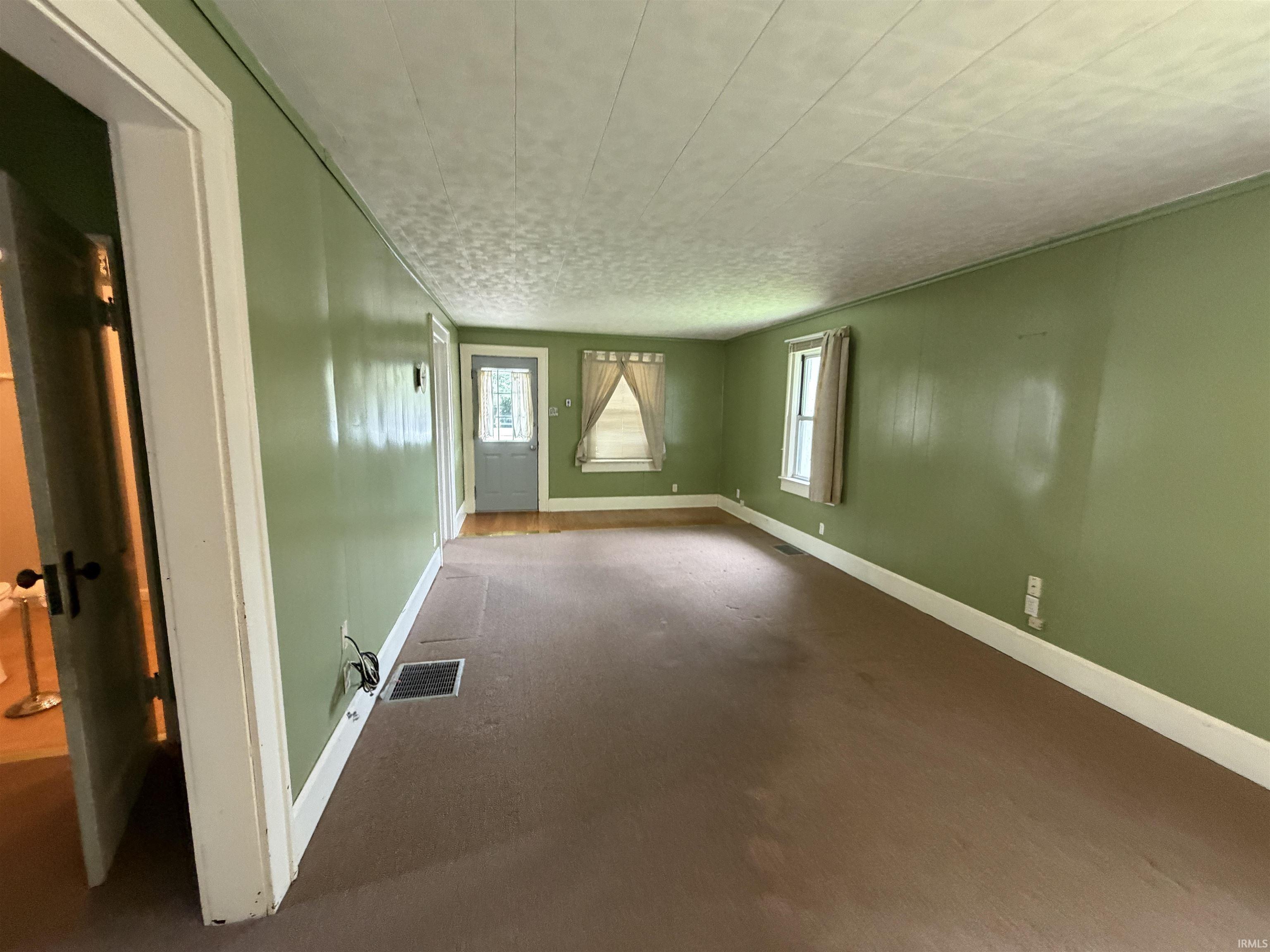 1917 7th Street Bedford, IN 47421 - Photo 3 of 24