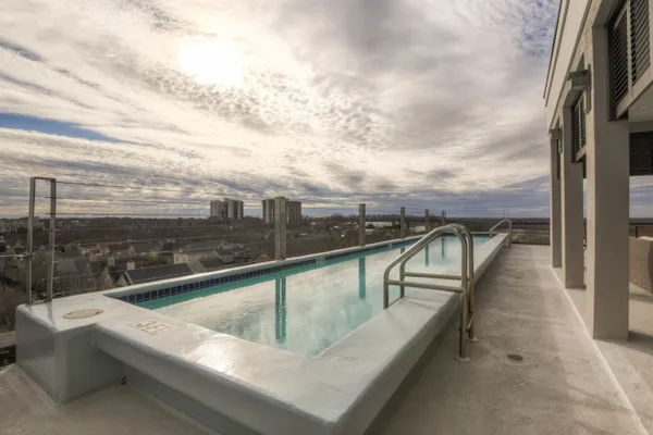 $400,000 | 505 Tennessee Street, Unit 428, Memphis, TN 38103