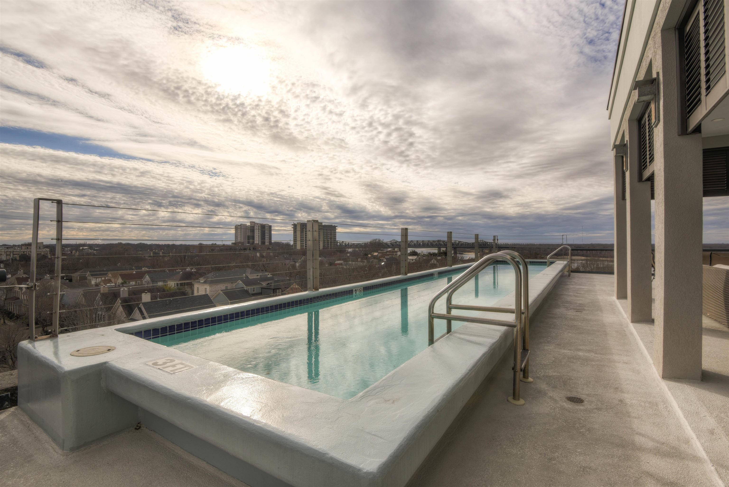 505 Tennessee Street, Unit 428 Memphis, TN 38103 - Photo 19 of 29 a view of roof deck with furniture