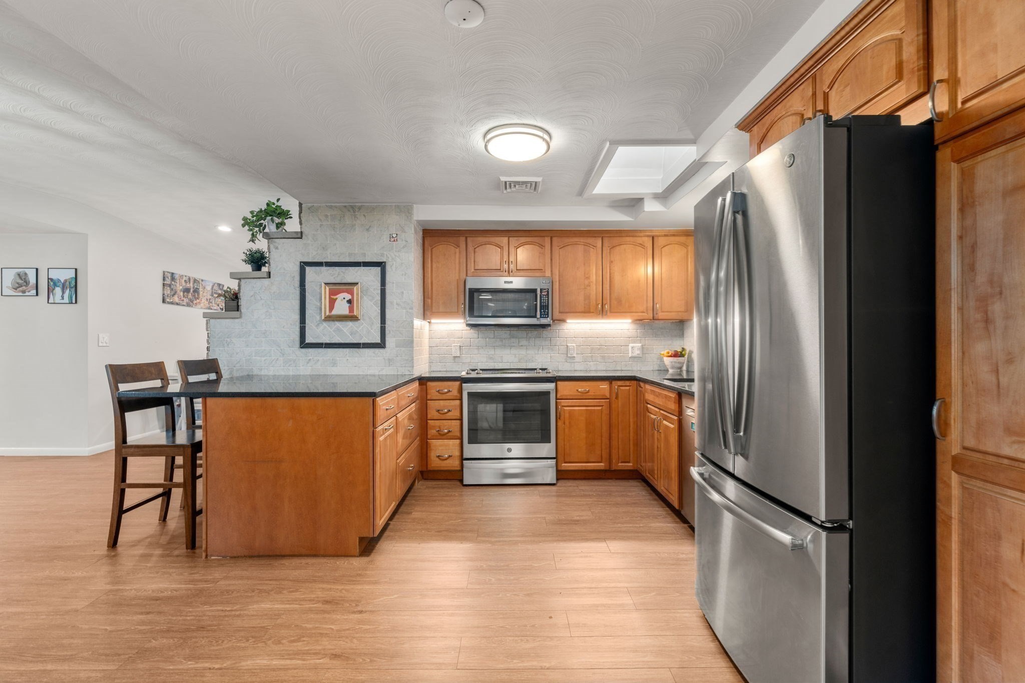 60 Eaton Road Framingham, MA 01701 - Photo 4 of 30 Gallery Image 4