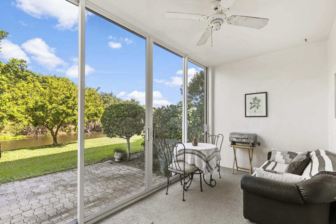 641 Palm View Drive, Unit 2 Naples, FL 34110 - Photo 15 of 29 1F3A2910