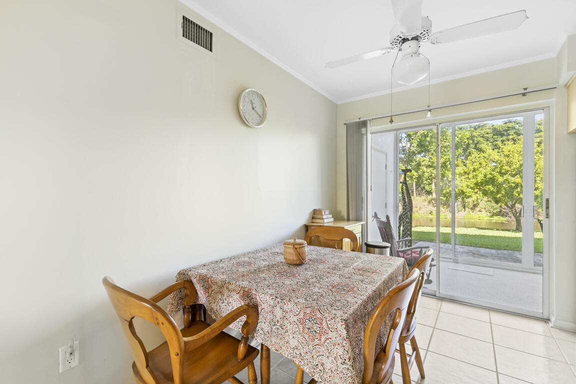 641 Palm View Drive, Unit 2 Naples, FL 34110 - Photo 8 of 29 1F3A2876