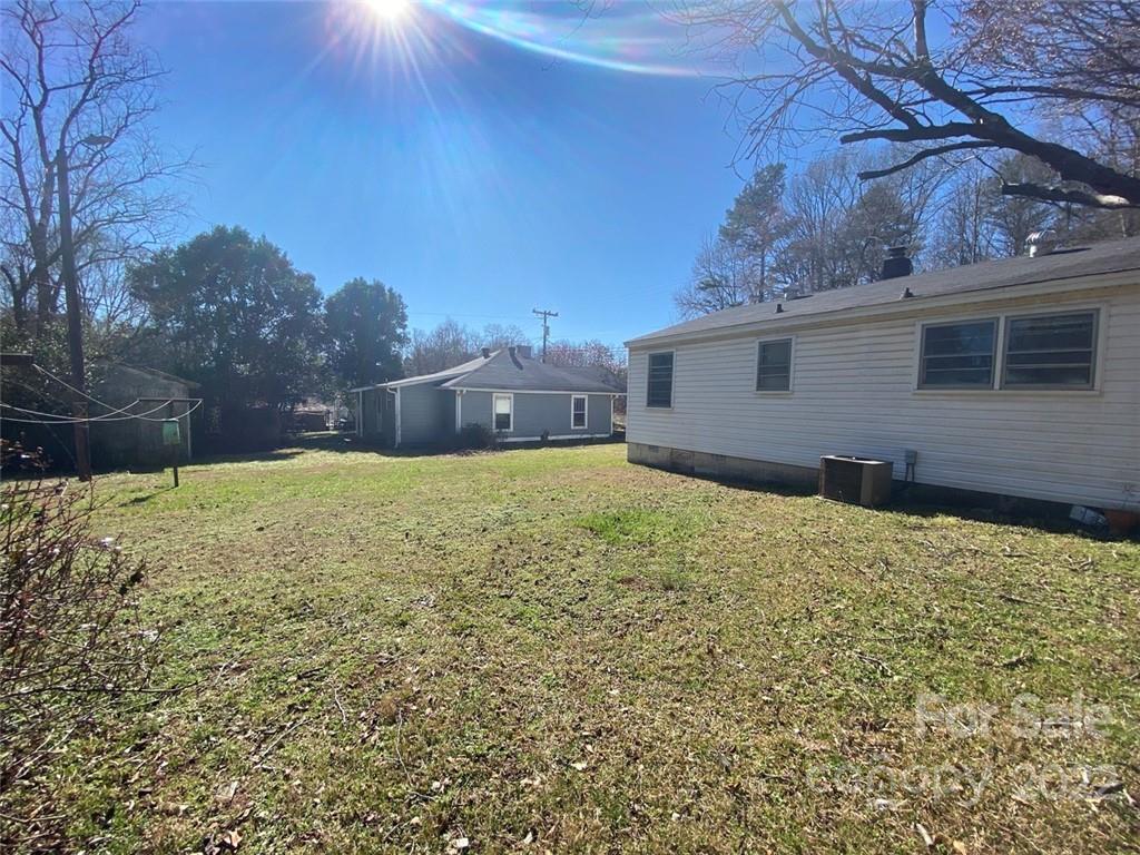 1436 Banks Road Fort Mill, SC 29715 - Photo 4 of 19 a view of a house with a yard