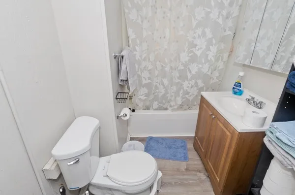 $1,850 | 3 St Paul Street, Unit 1, Westfield, MA 01085