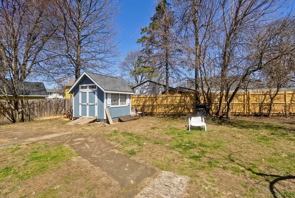 $1,850 | 3 St Paul Street, Unit 1, Westfield, MA 01085