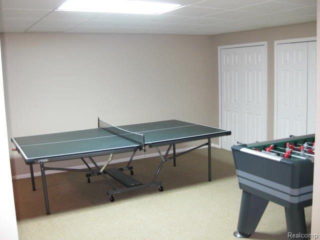 35310 Curtis Road Livonia, MI 48152 - Photo 7 of 11 Game Area in LL