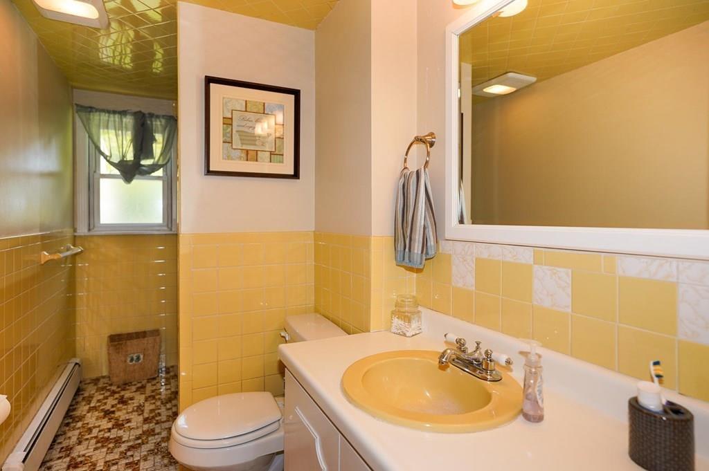 21 Ely Road Arlington, MA 02476 - Photo 14 of 26 Gallery Image 14