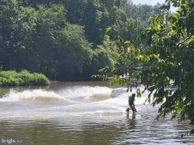 a view of building with garden