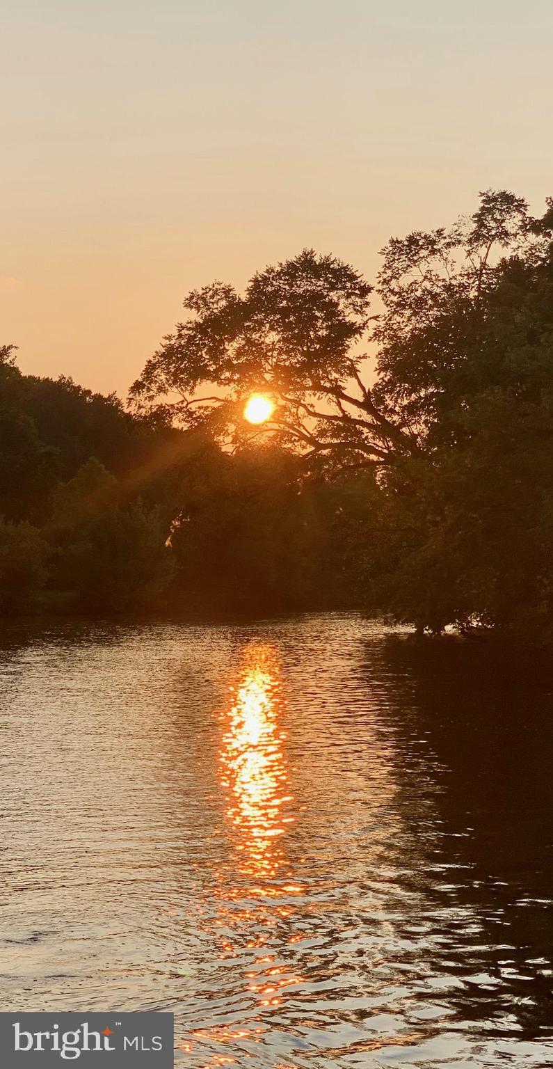 11999 Manning Road Manassas, VA 20112 - Photo 57 of 76 a view of ocean