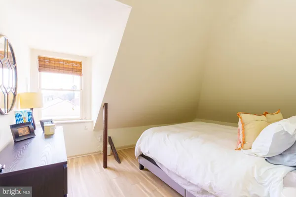 $2,162 | 22 South Haddon Avenue, Unit 6, Haddonfield, NJ 08033