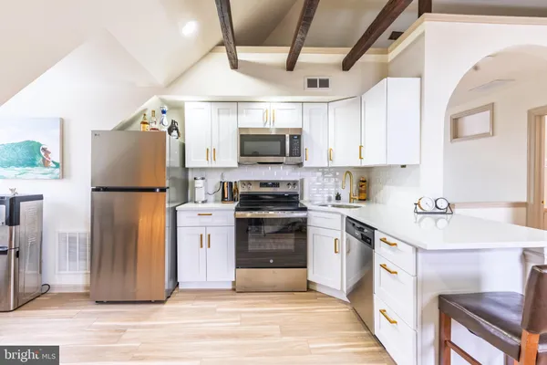 $2,162 | 22 South Haddon Avenue, Unit 6, Haddonfield, NJ 08033