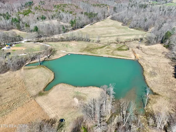 $1,250,000 | 293 Herbert Shannon Road, Sunbright, TN 37872