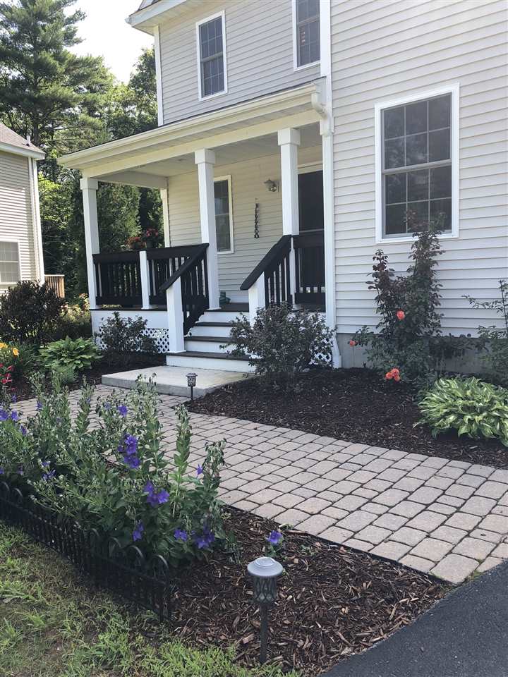 22 Constitution Way Rochester, NH 03867 - Photo 2 of 40