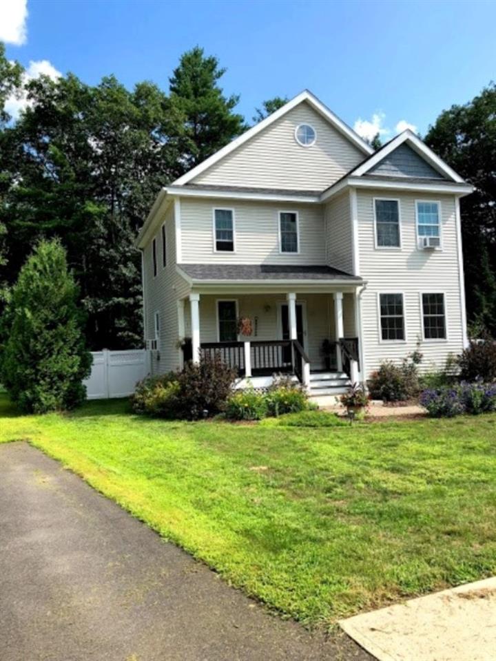 22 Constitution Way Rochester, NH 03867 - Photo 3 of 40