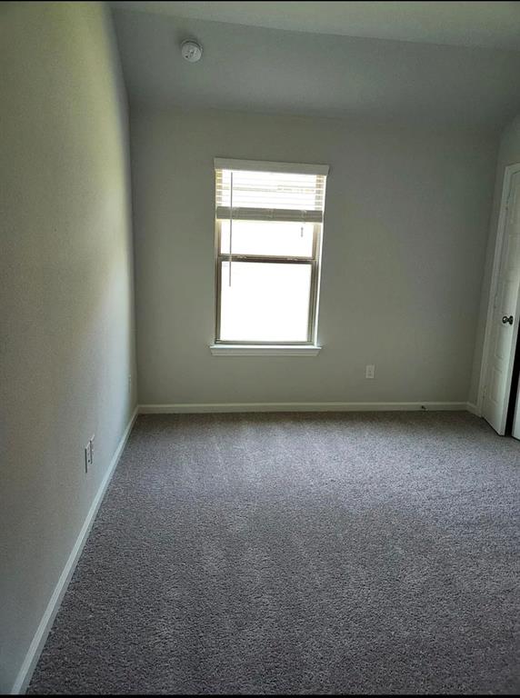 2043 Atlantic Avenue Anna, TX 75409 - Photo 5 of 25 an empty room with a window