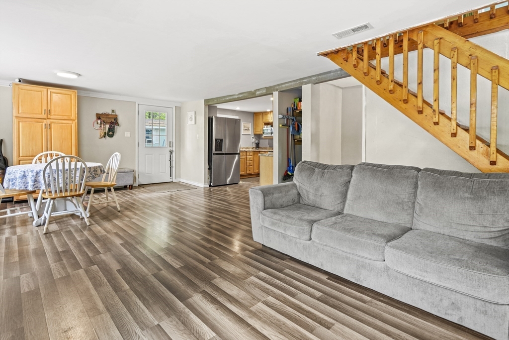 91 Deer Bay Road Ashby, MA 01431 - Photo 5 of 35
