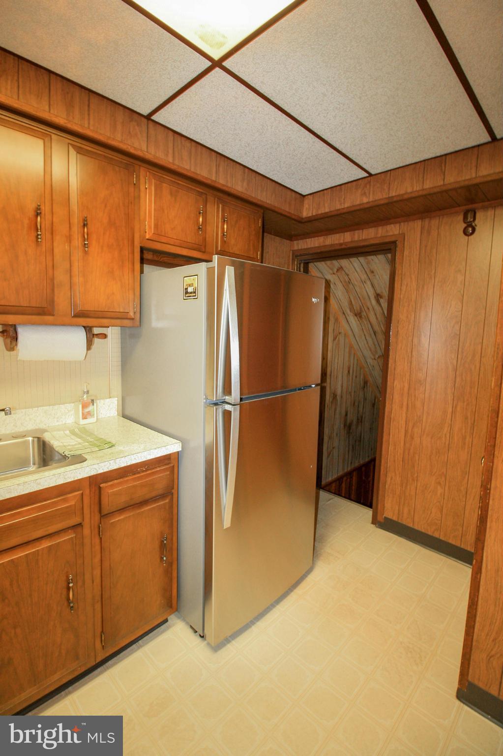1914 Ormand Road Baltimore, MD 21222 - Photo 15 of 26 Kitchen