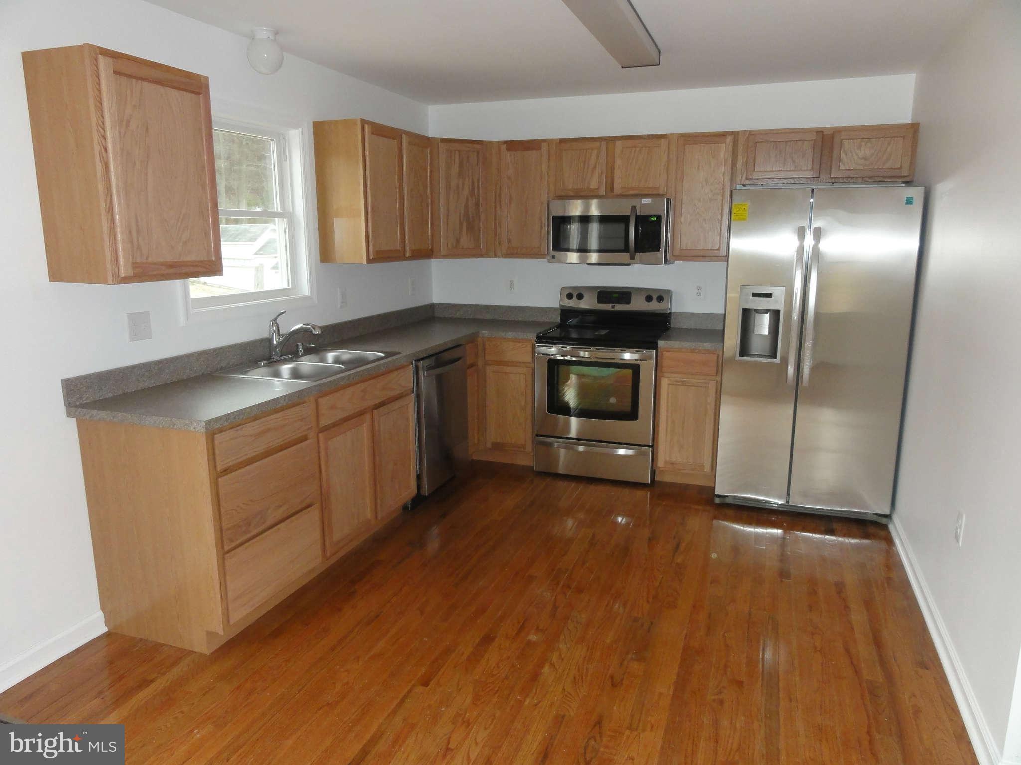 211 Bell Road Harpers Ferry, WV 25425 - Photo 2 of 17 Kitchen