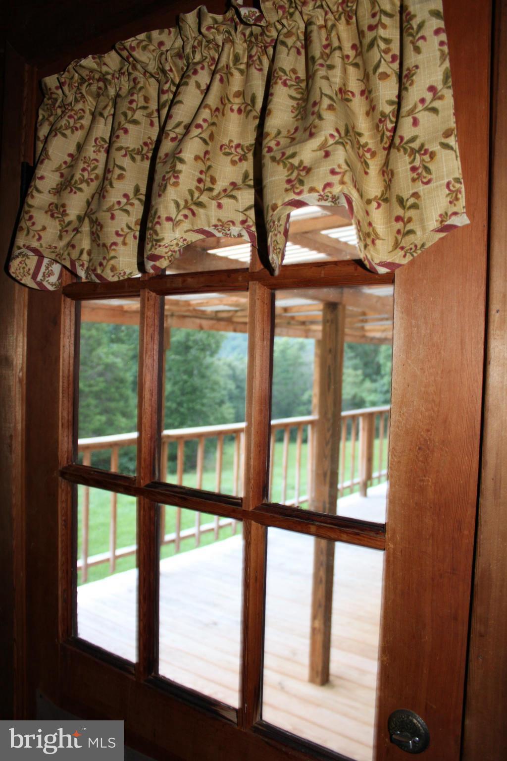 113 Grandview Road Washington, VA 22747 - Photo 21 of 25 Kitchen