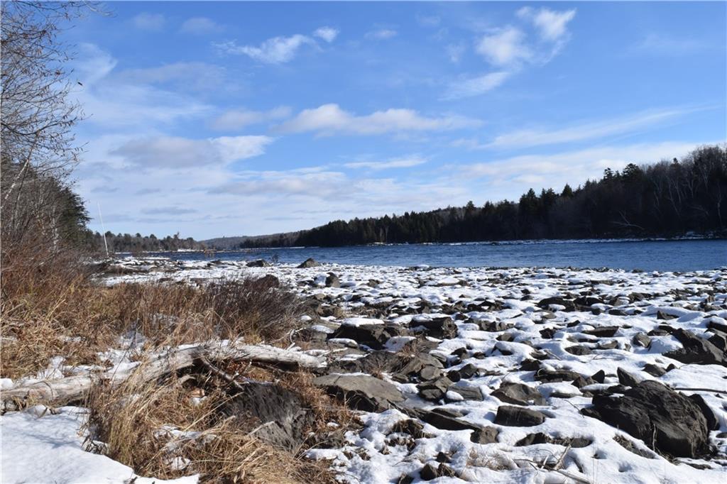 52 Peterson Road Dover-Foxcroft, ME 04426 - Photo 12 of 24 Maine Lakefront Cottage for Sale on...
