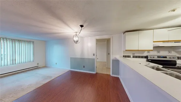 $239,000 | 200 Woodlawn Avenue, Unit 103, North Providence, RI 02904