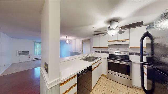 $242,900 | 200 Woodlawn Avenue, Unit 103, North Providence, RI 02904