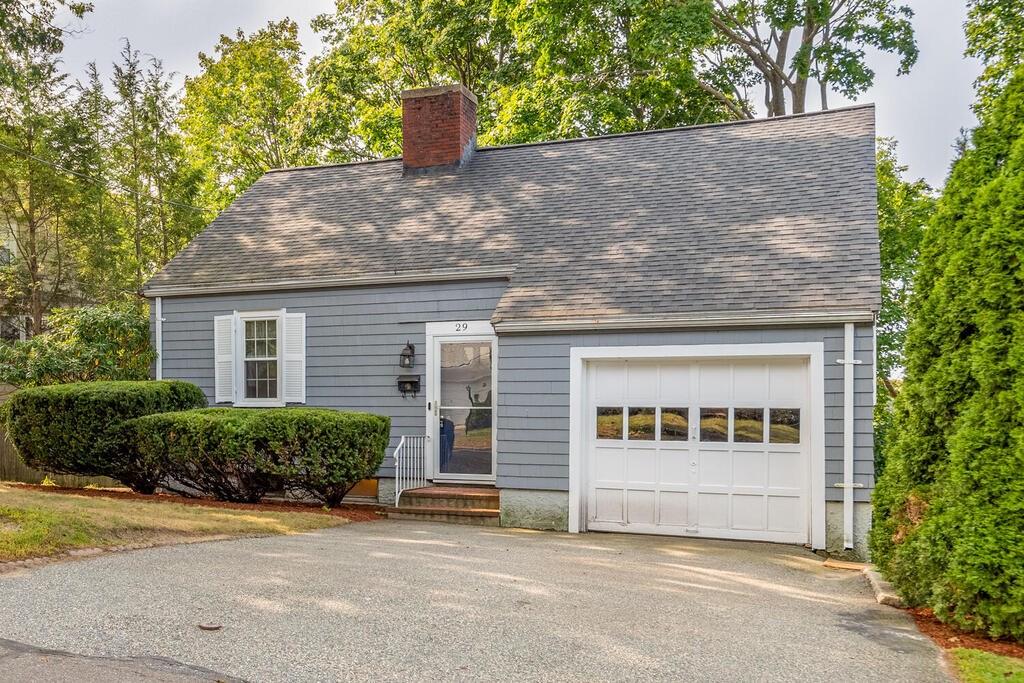 29 Boston Rock Road Melrose, MA 02176 - Photo 2 of 33 Gallery Image 2