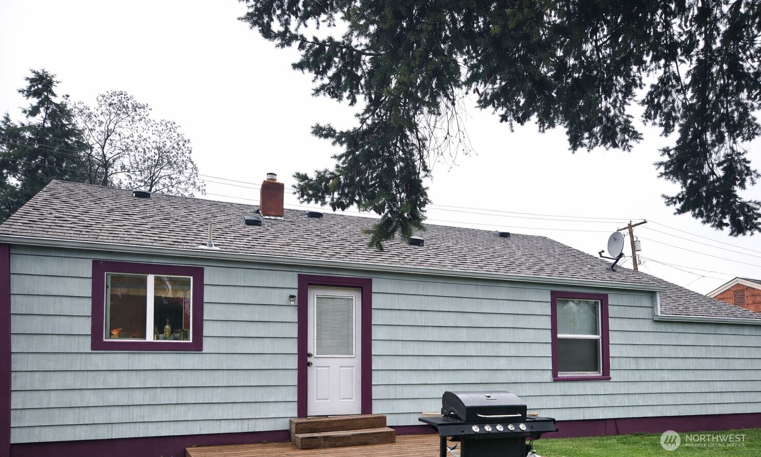 8309 Maple Street Southwest Lakewood, WA 98498 - Photo 2 of 6