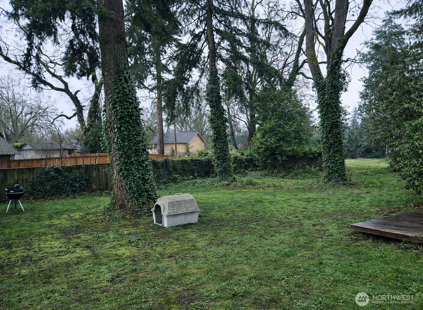 8309 Maple Street Southwest Lakewood, WA 98498 - Photo 3 of 6